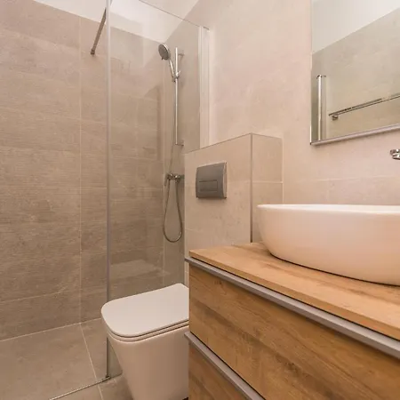 Amazing In With Wifi&3 Bedrooms
