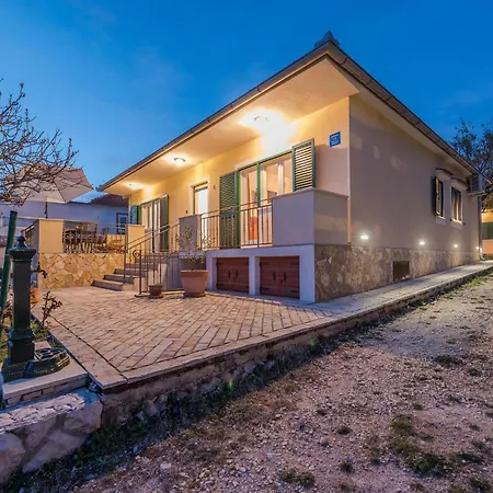 Amazing In With Wifi&3 Bedrooms *